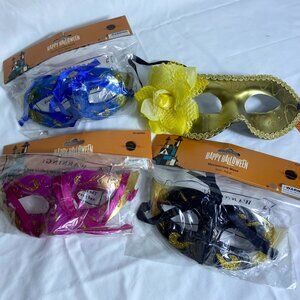 4 HALLOWEEN / MARDI GRAS MASKS